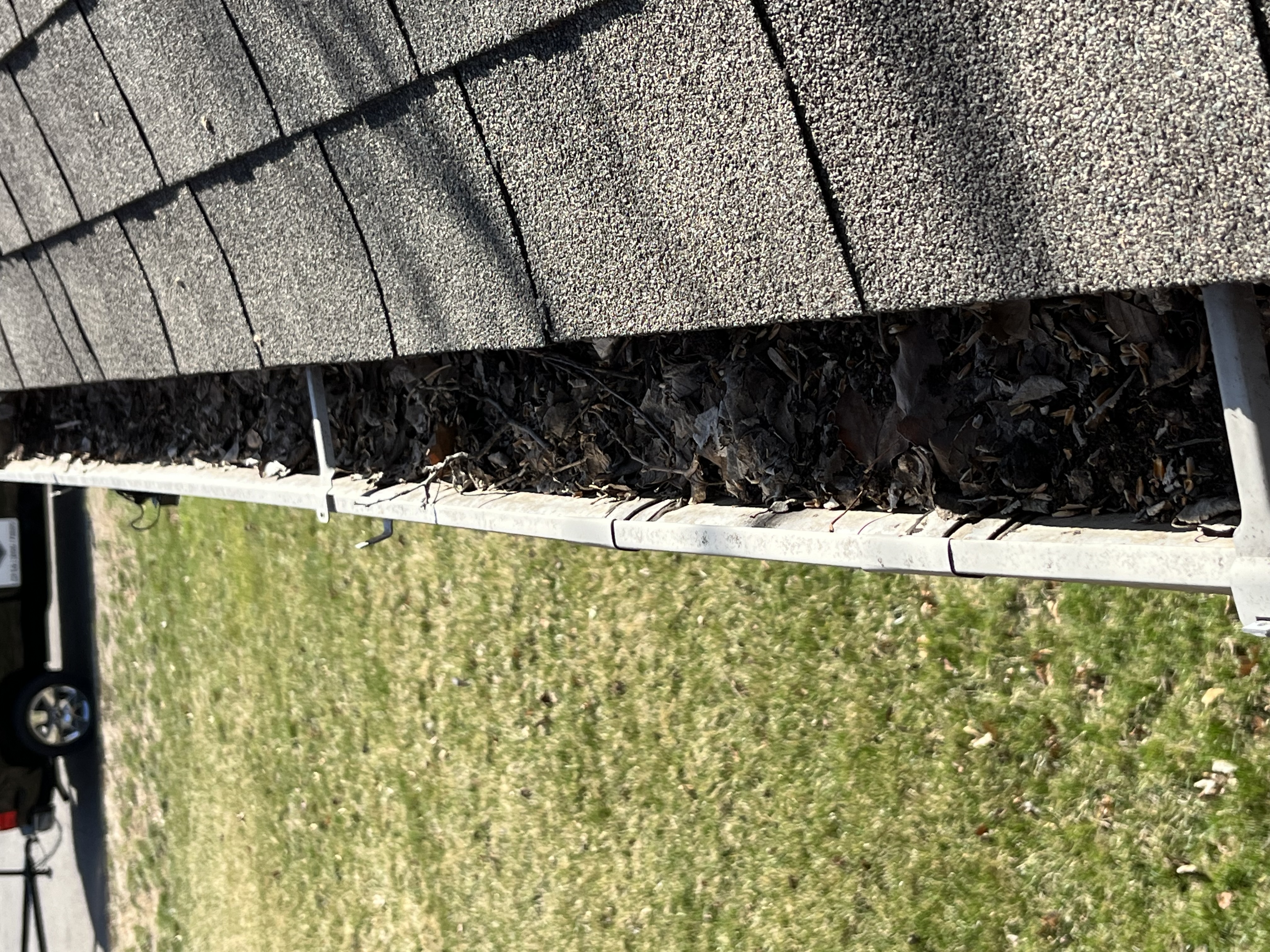 Gutter Cleaning in Bel-Aire Kansas 67226 area code. 