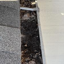 Gutter-Cleaning-in-Bel-Aire-Kansas-67226-area-code 3